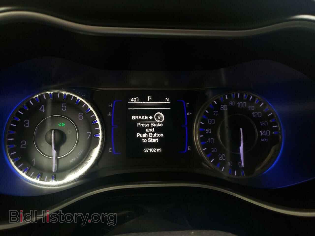 2016 CHRYSLER 200 - VIN: 1C3CCCAB0GN113194 - Фото 9