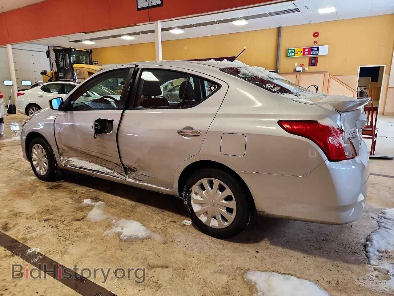 2019 NISSAN VERSA - VIN: 3N1CN7AP3KL859093 - Photo 2