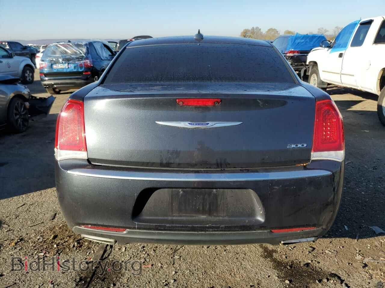 2019 CHRYSLER 300 - VIN: 2C3CCAAGXKH579605 - Фото 6