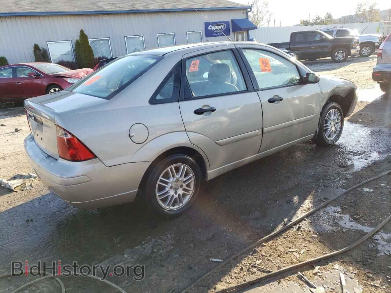 2007 FORD FOCUS - VIN: 1FAFP34N27W267635 - Фото 3