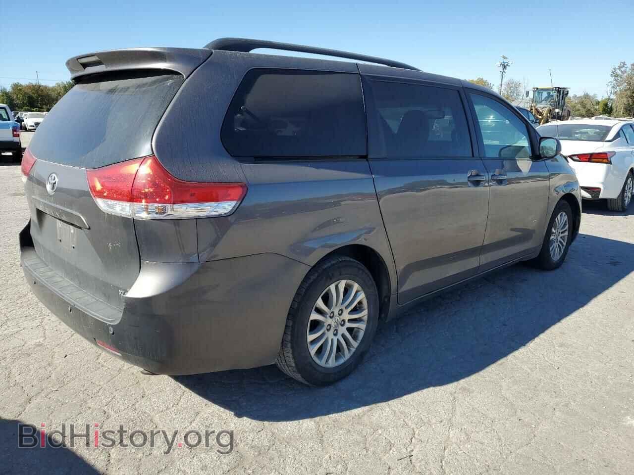 2012 TOYOTA All Models - VIN: 5TDYK3DC5CS205821 - Фото 3