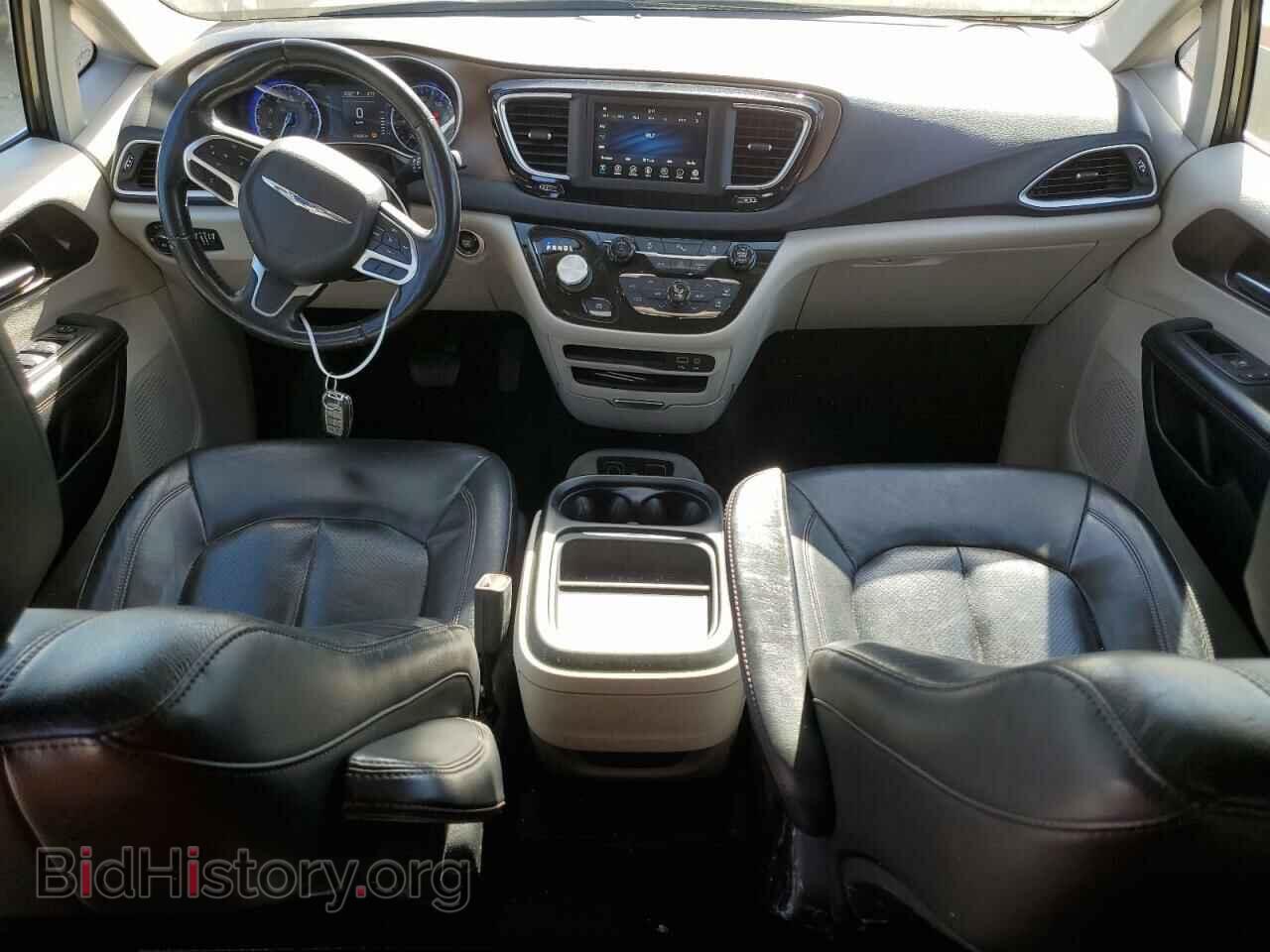 2019 CHRYSLER PACIFICA - VIN: 2C4RC1BGXKR608972 - Фото 8
