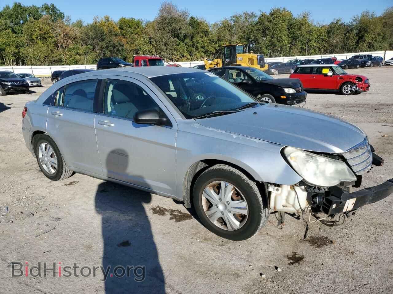2010 CHRYSLER SEBRING - VIN: 1C3CC4FB3AN105631 - Фото 4