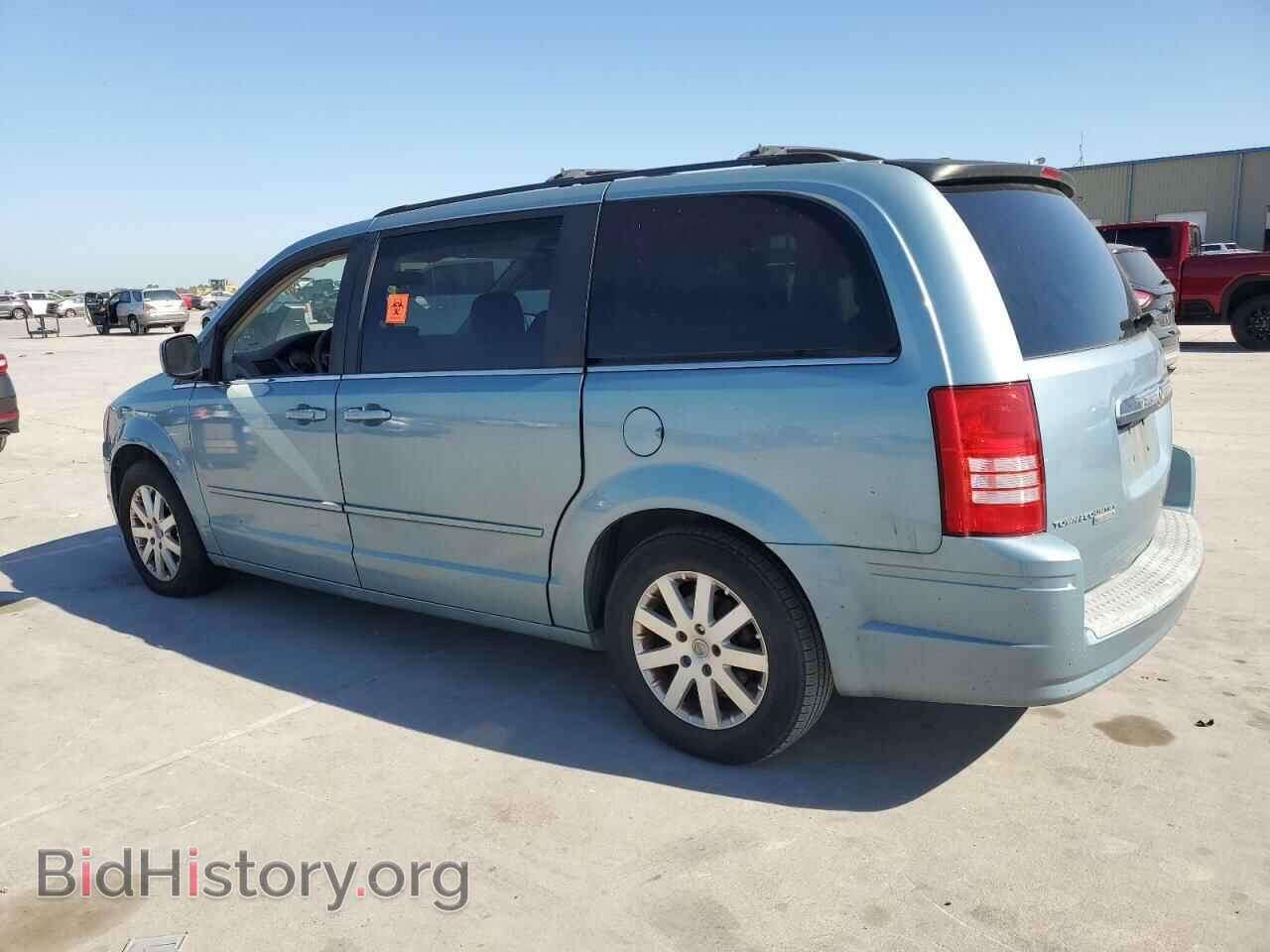 2008 CHRYSLER MINIVAN - VIN: 2A8HR54P98R133587 - Фото 2