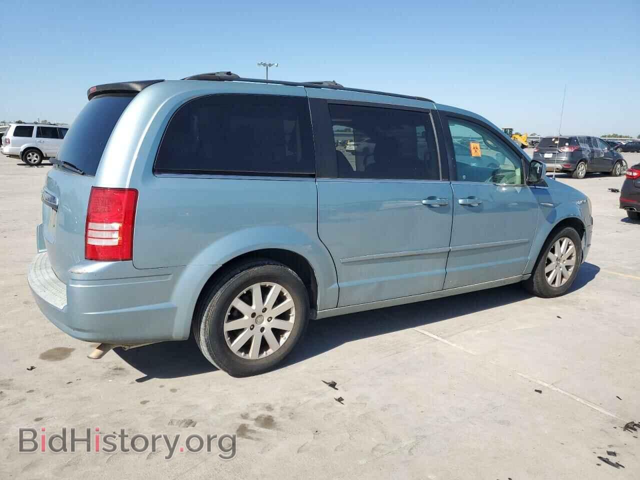 2008 CHRYSLER MINIVAN - VIN: 2A8HR54P98R133587 - Фото 3