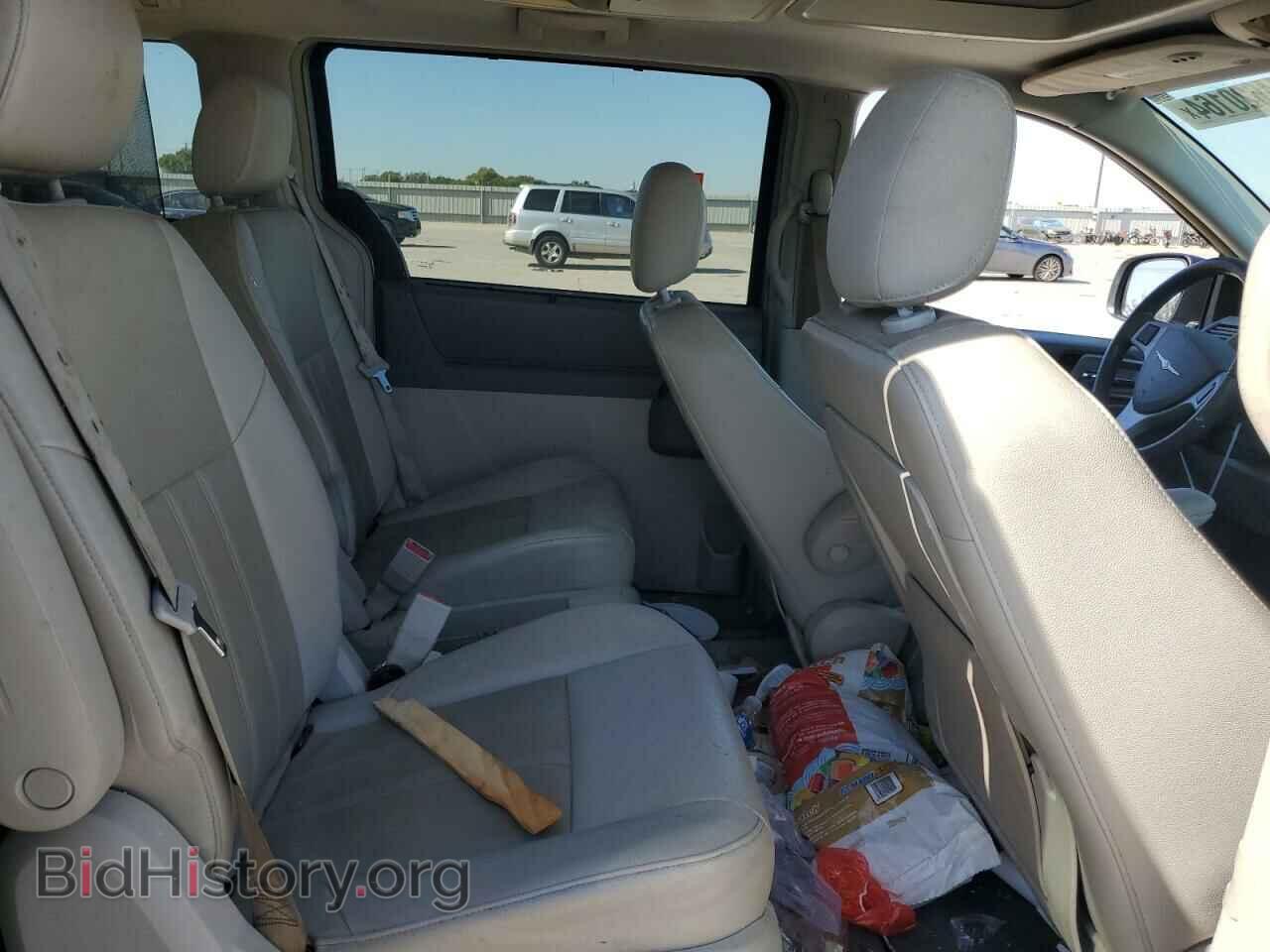 2008 CHRYSLER MINIVAN - VIN: 2A8HR54P98R133587 - Фото 10