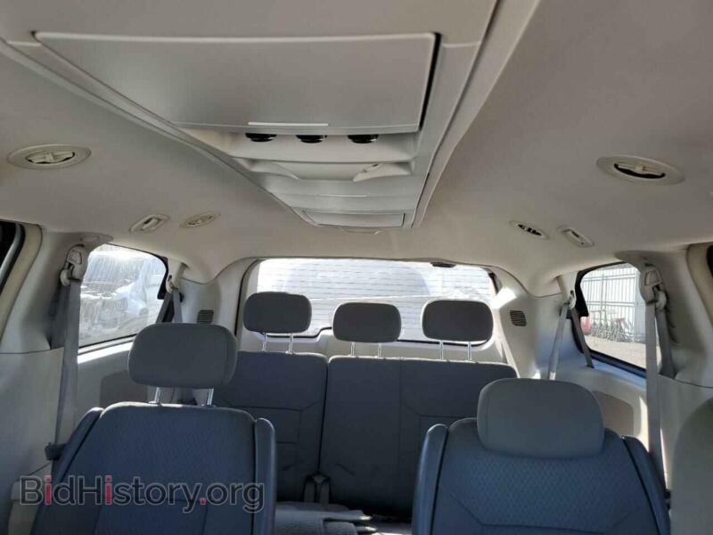 2010 Chrysler MINIVAN (VIN 2A4RR5D11AR450755) — photo 10 of 13