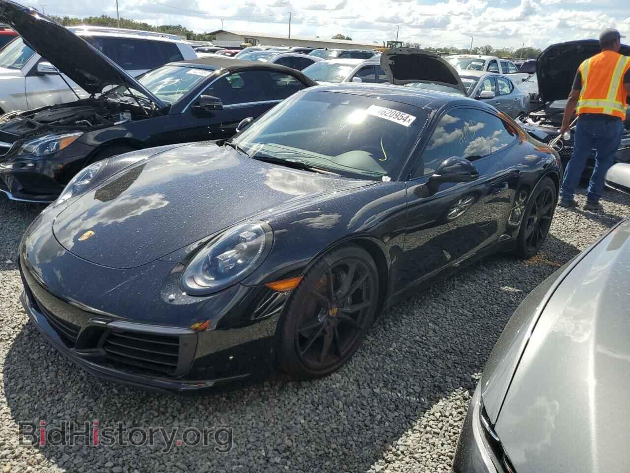Фотография WP0AA2A95HS107152 - PORSCHE 911 2017
