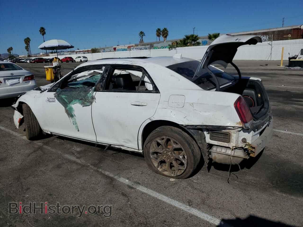 2017 CHRYSLER 300 - VIN: 2C3CCAGG6HH553129 - Фото 2