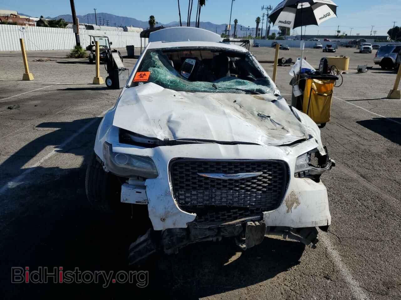 2017 CHRYSLER 300 - VIN: 2C3CCAGG6HH553129 - Фото 5