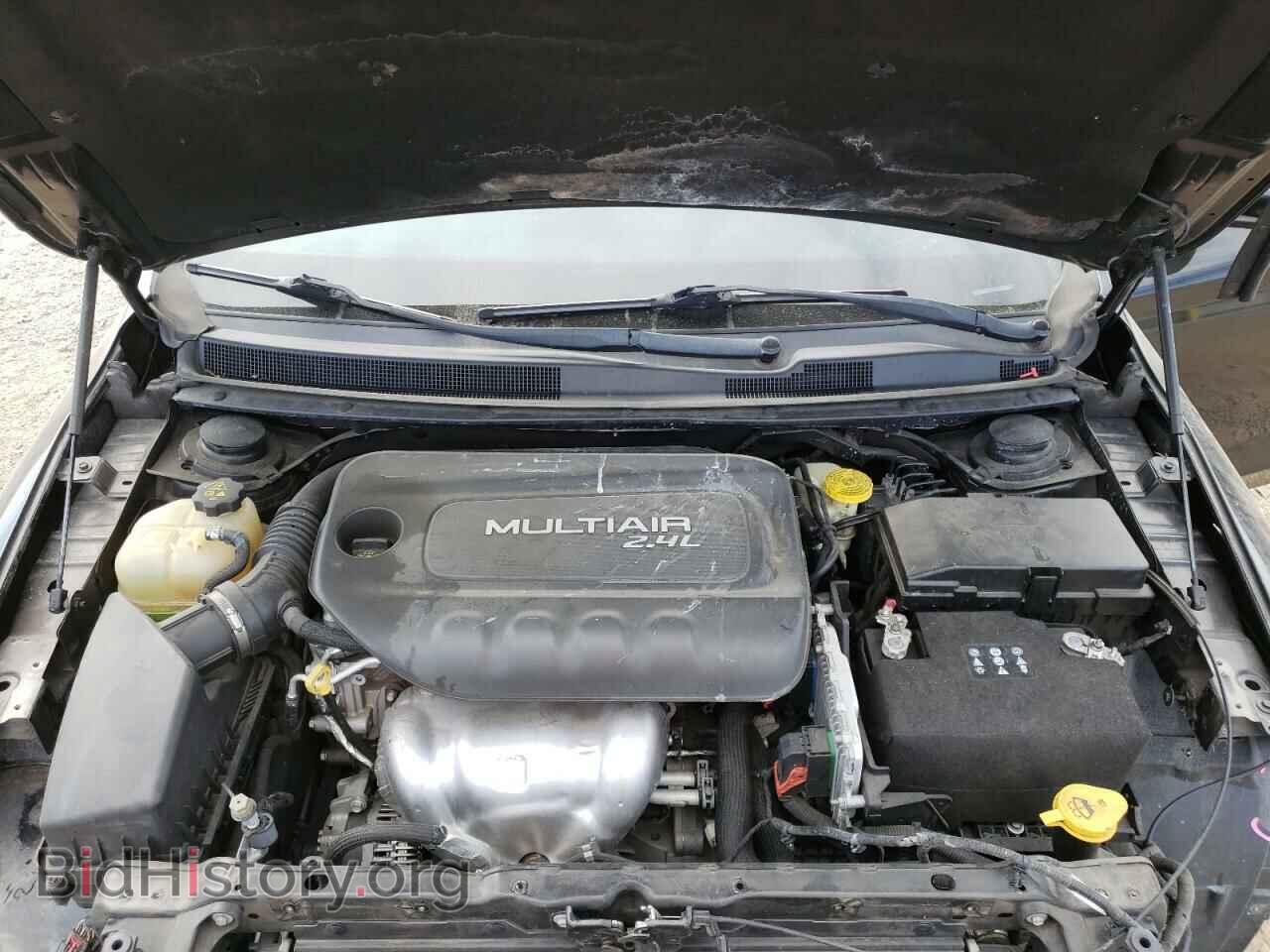 2016 CHRYSLER 200 - VIN: 1C3CCCAB6GN149343 - Фото 11