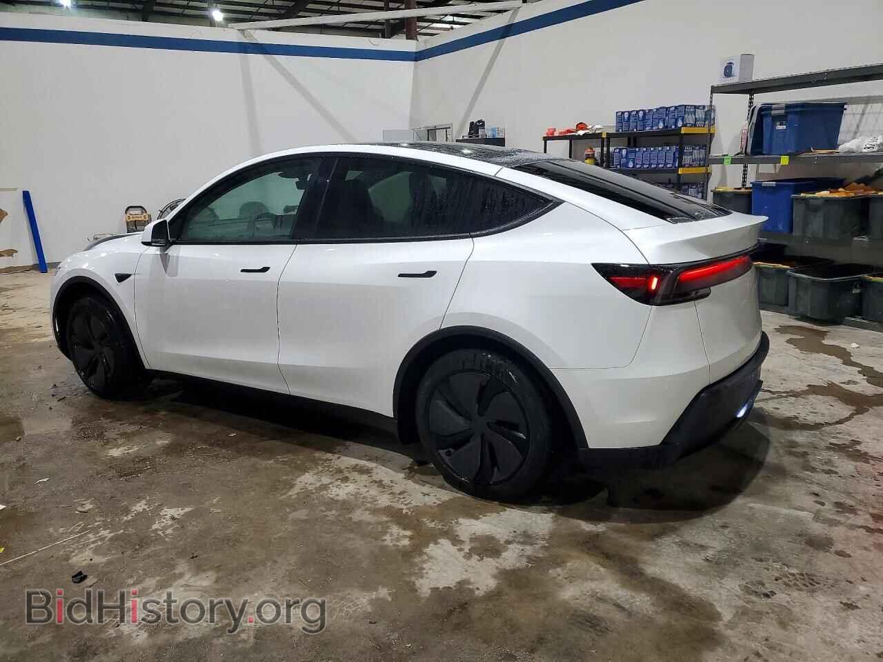 2026 TESLA MODEL Y - VIN: 7SAYGDEE0TF422224 - Фото 2