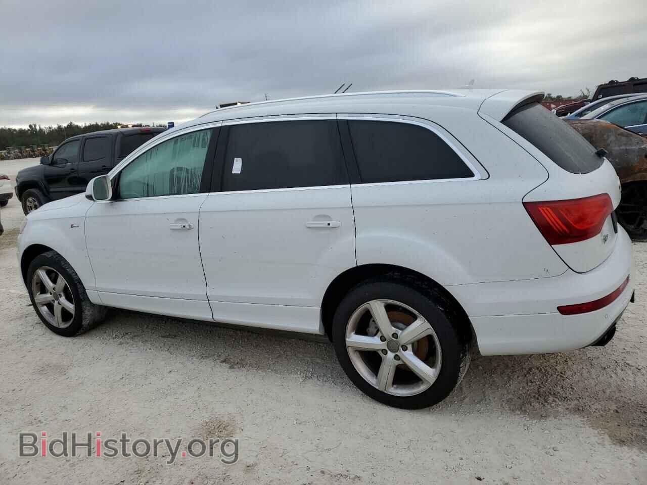 2013 AUDI Q7 - VIN: WA1DGAFE8DD015893 - Фото 2