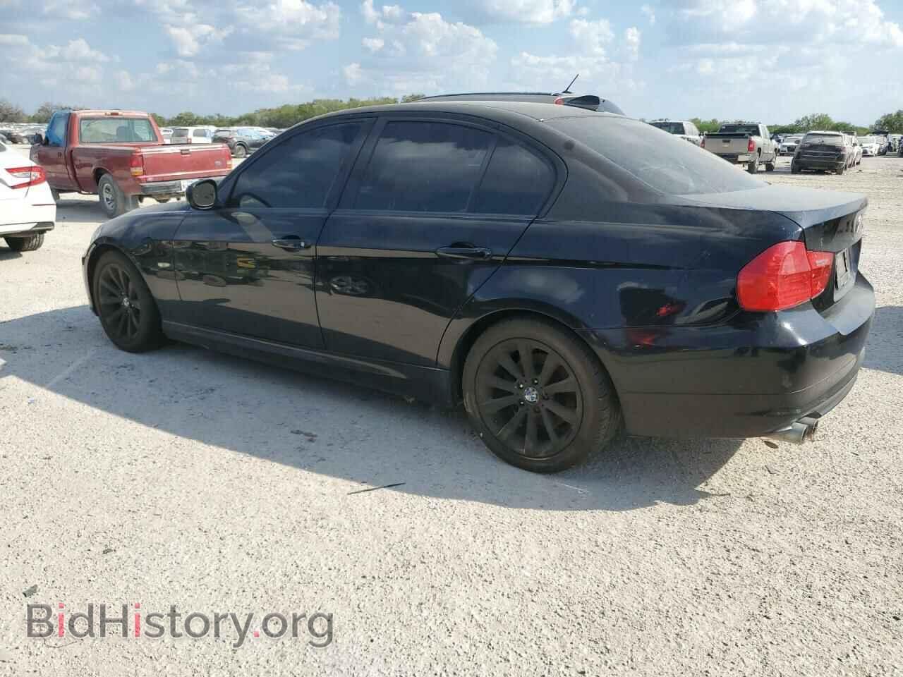 2011 BMW 3 SERIES - VIN: WBAPH7C56BE461634 - Фото 2