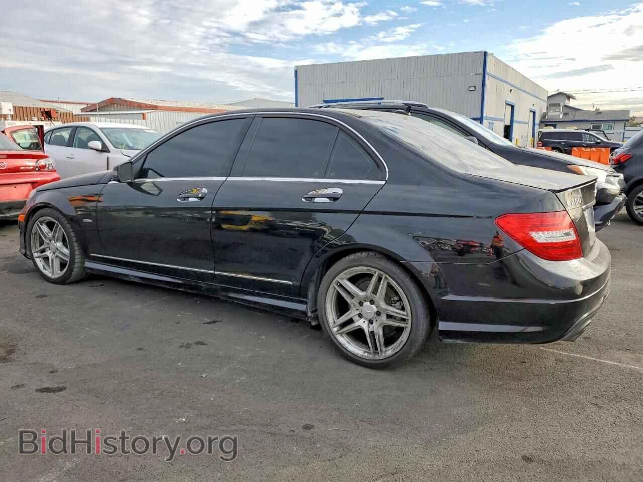 2012 MERCEDES-BENZ C-CLASS - VIN: WDDGF4HB7CA618933 - Фото 2