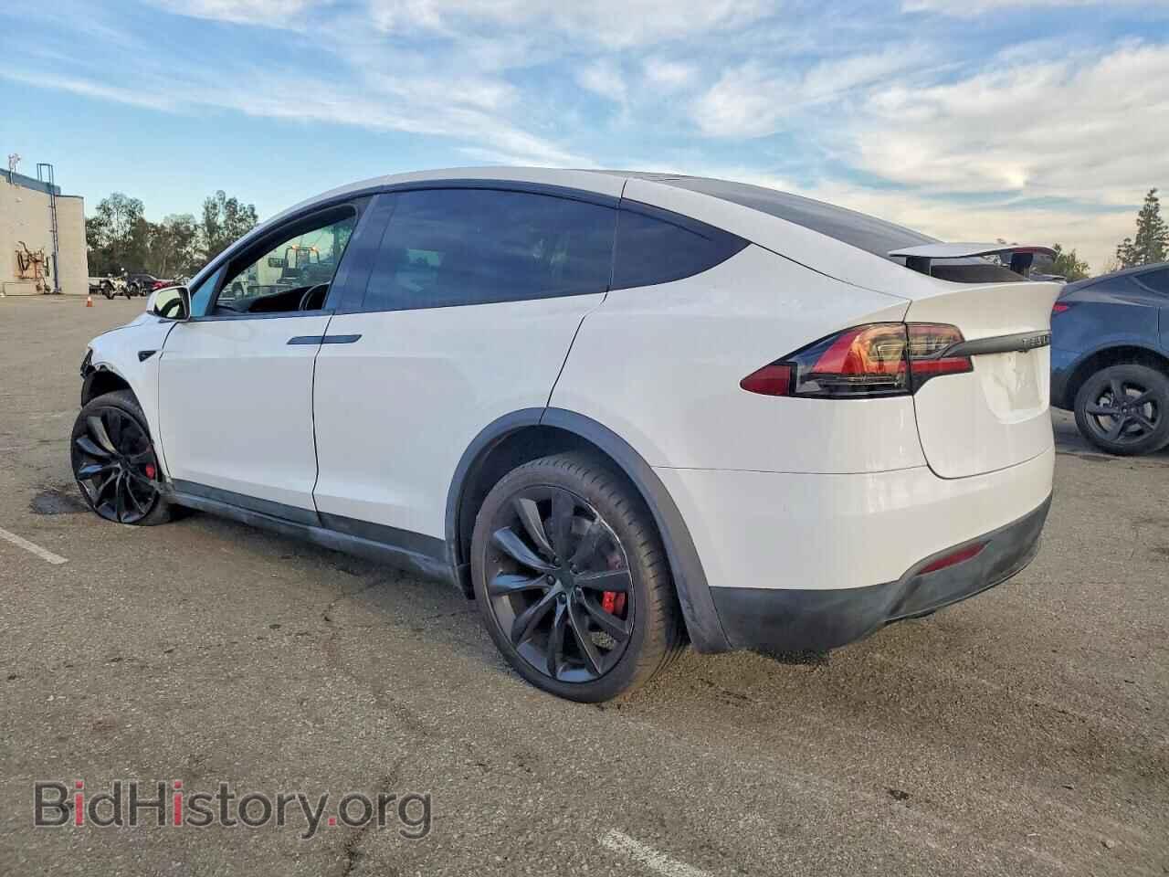 2018 TESLA MODEL X - VIN: 5YJXCBE41JF120860 - Фото 2
