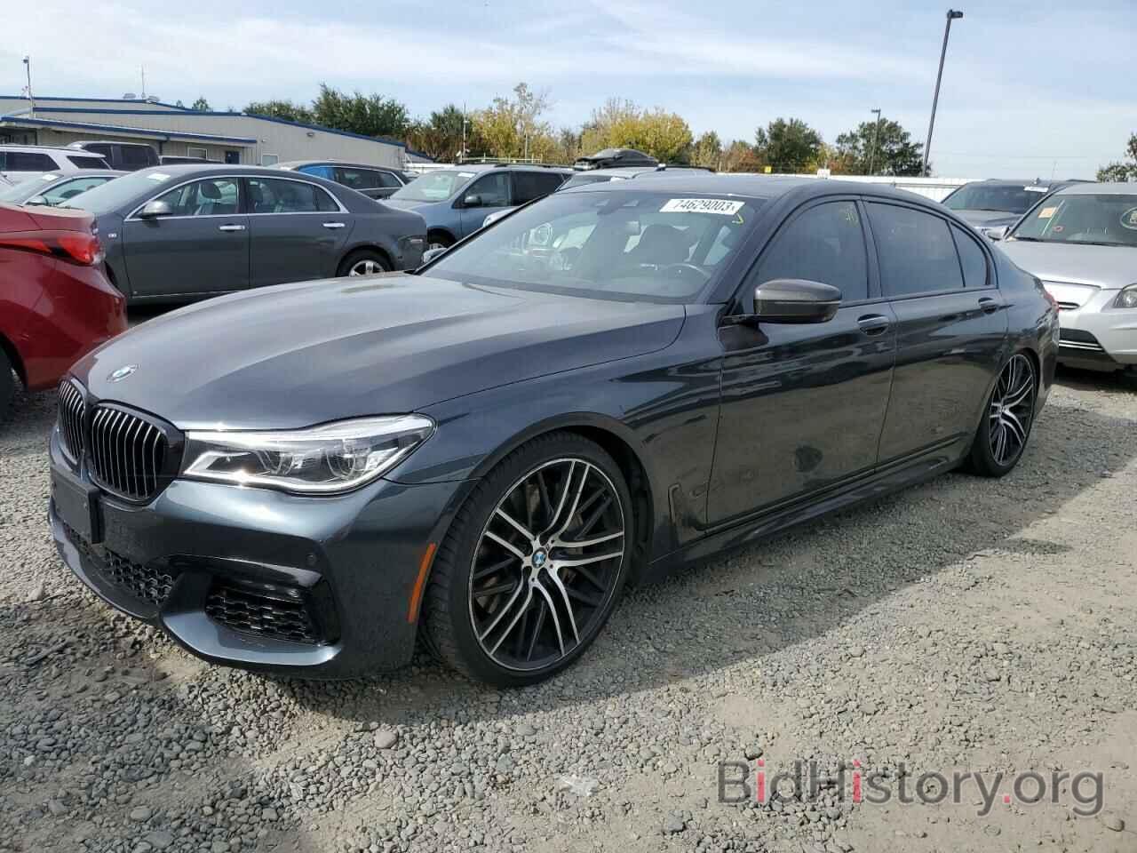 Photo WBA7F0C31HGM22149 - BMW 7 SERIES 2017