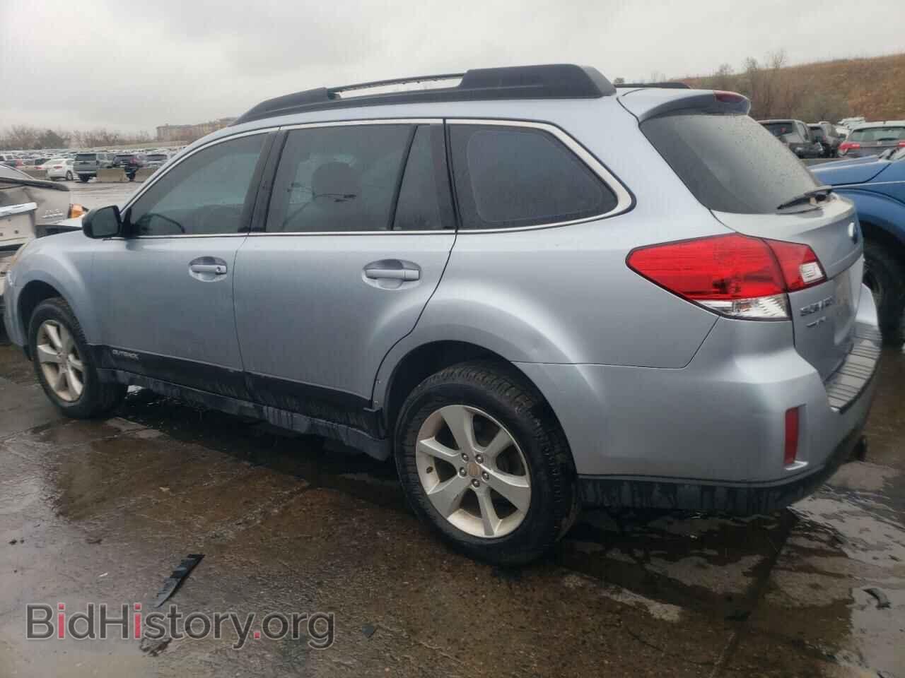2014 SUBARU OUTBACK - VIN: 4S4BRBAC8E3315858 - Photo 2