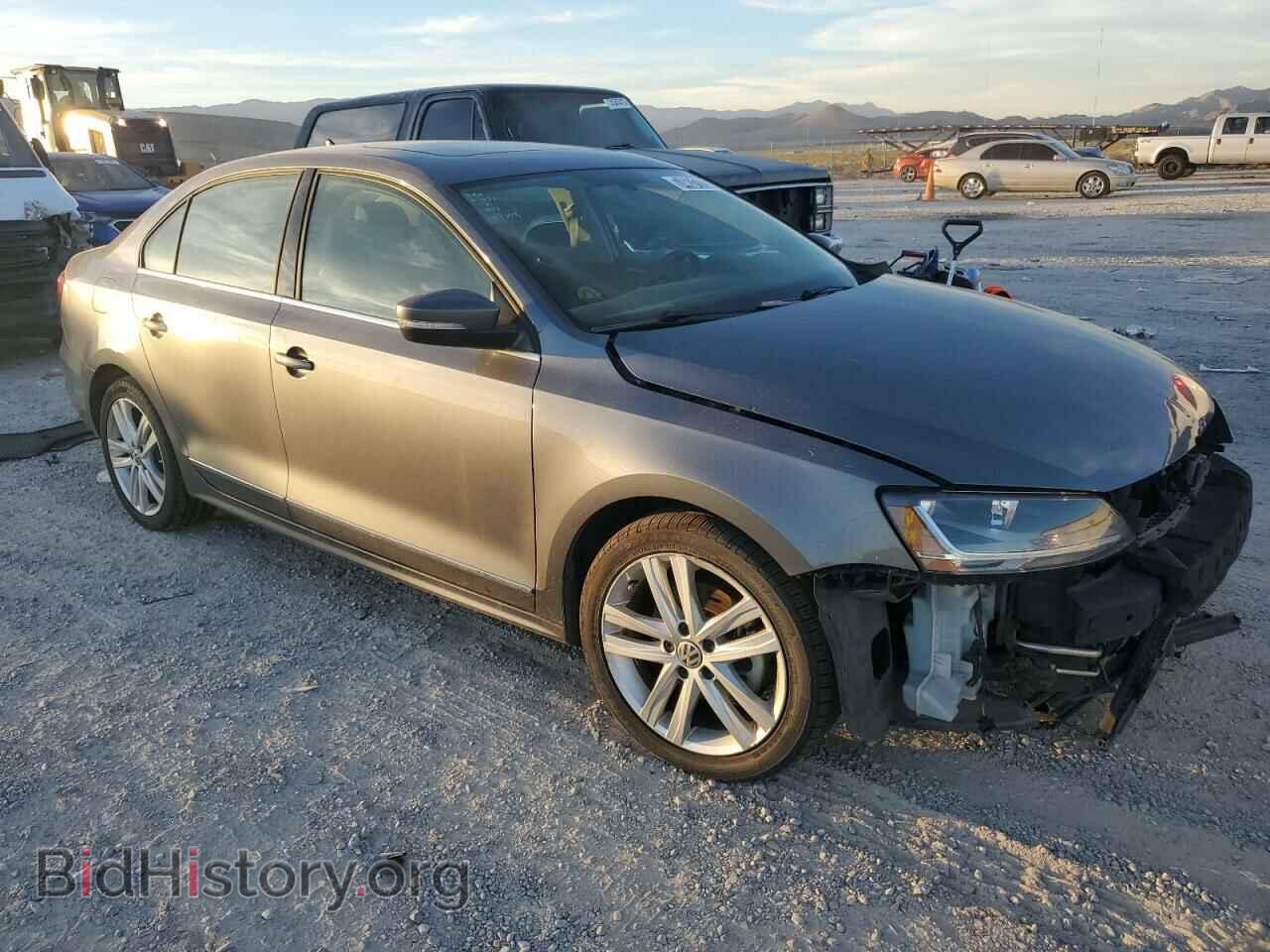 2017 VOLKSWAGEN JETTA - VIN: 3VWL17AJ6HM407692 - Фото 4