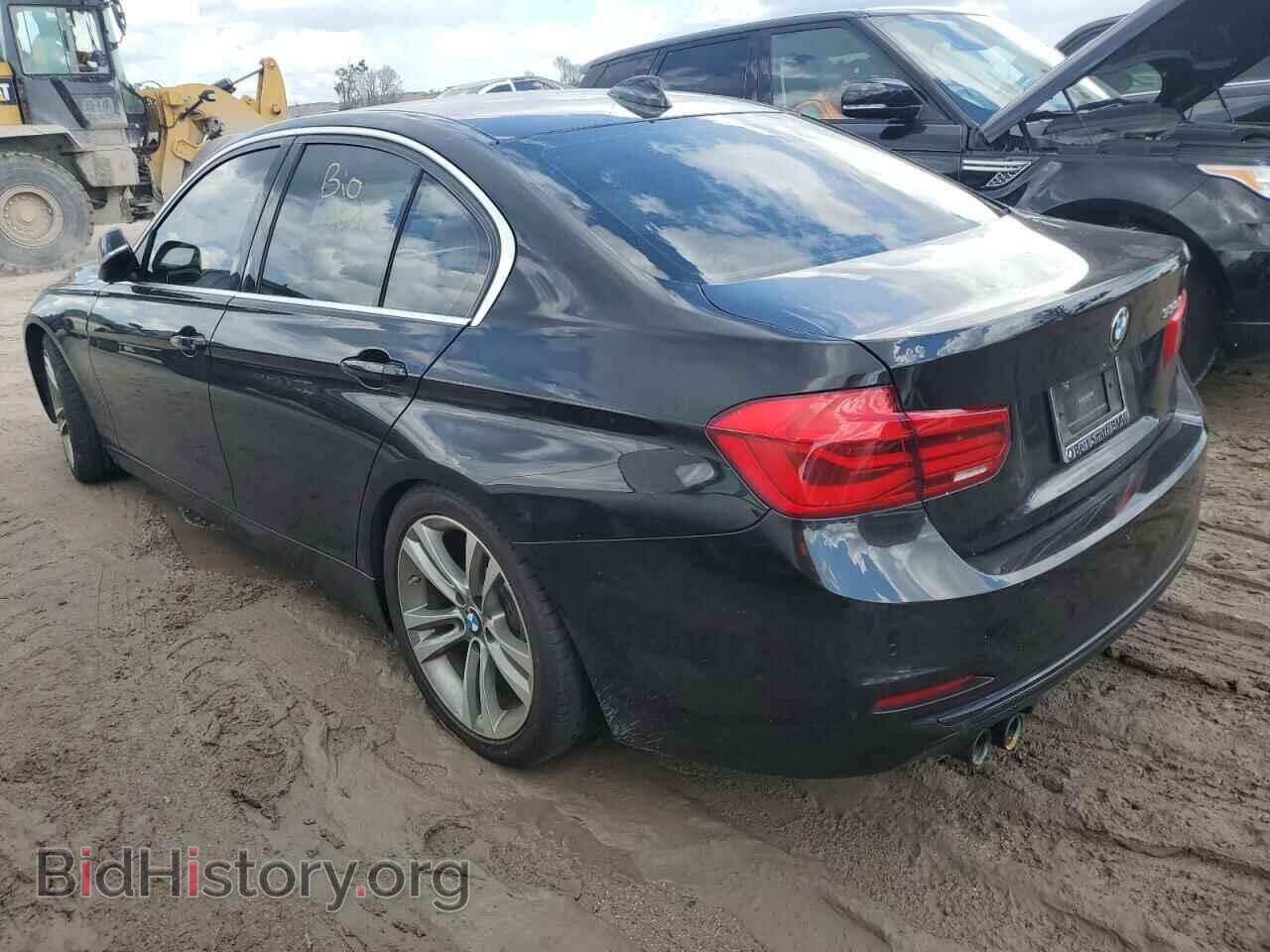 2017 BMW 3 SERIES - VIN: WBA8B9C35HK886000 - Фото 2