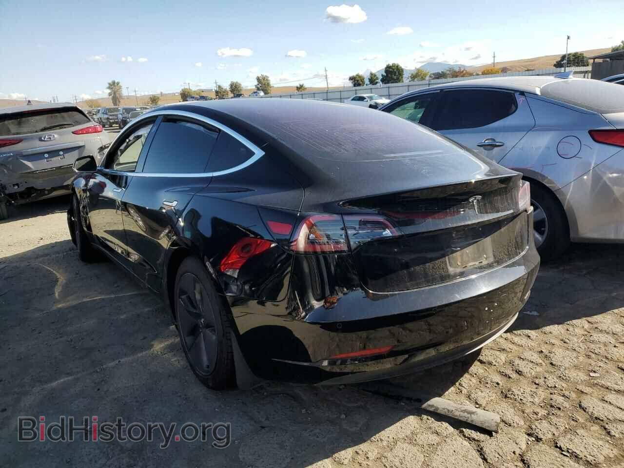 2018 TESLA MODEL 3 - VIN: 5YJ3E1EA8JF032400 - Фото 2