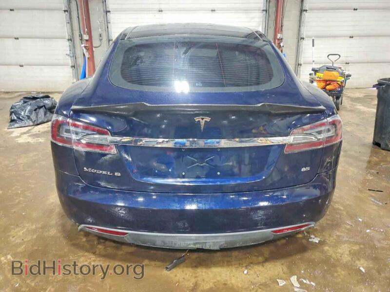 2013 Tesla MODEL S (VIN 5YJSA1DN0DFP14803) — фото 6 из 14