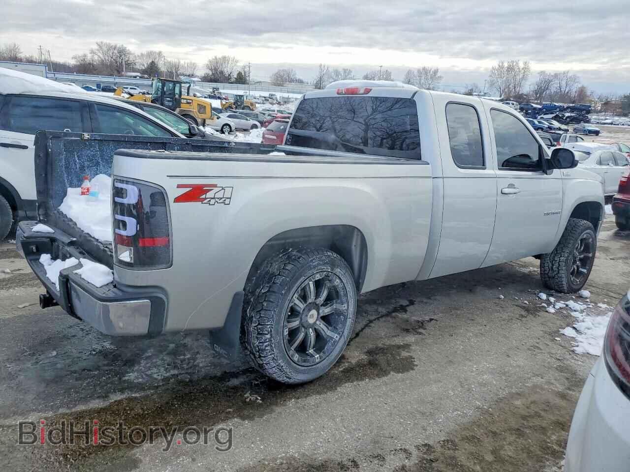 2011 GMC SIERRA - VIN: 1GTR2WE32BZ241600 - Фото 3