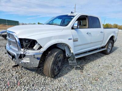 2016 RAM 2500 Laramie, белый — VIN 3C6UR5FJ3GG375298, Copart