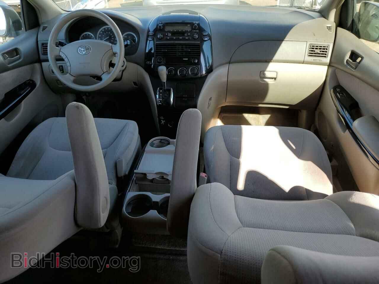 2005 TOYOTA All Models - VIN: 5TDZA23C55S301308 - Фото 8
