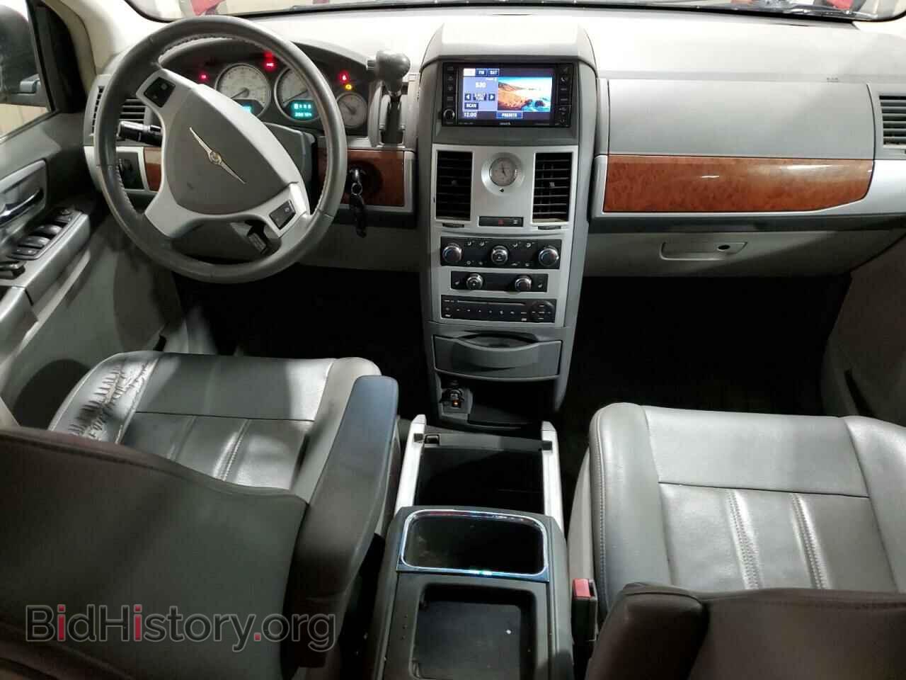 2009 CHRYSLER MINIVAN - VIN: 2A8HR54179R597913 - Фото 8