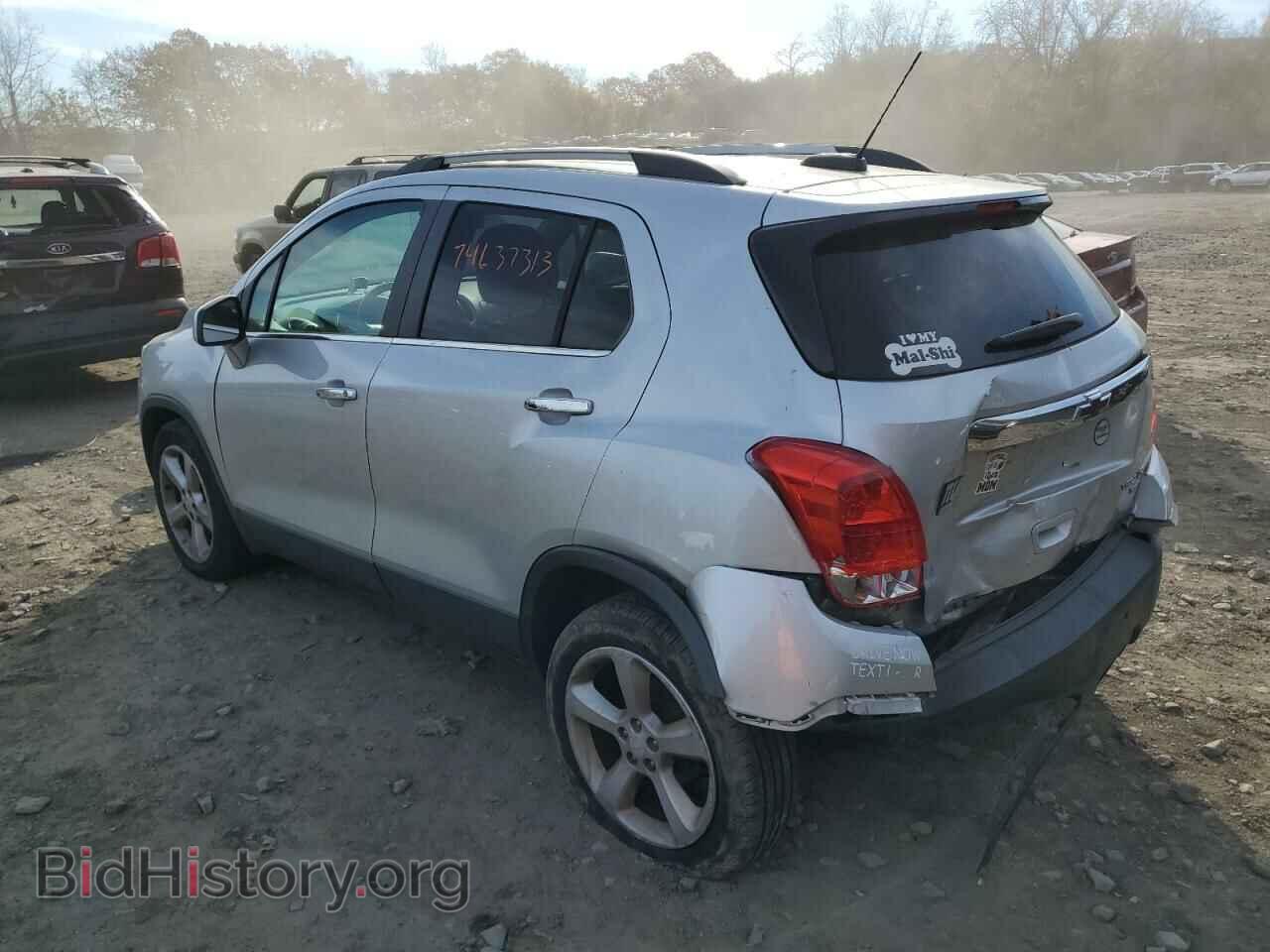 2015 CHEVROLET TRAX - VIN: 3GNCJTSB4FL200117 - Фото 2