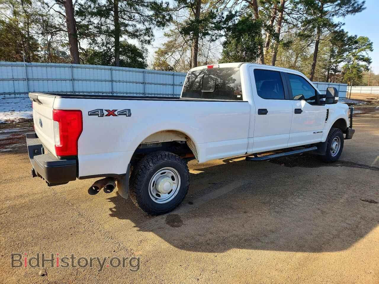2017 FORD F350 - VIN: 1FT8W3BTXHED11072 - Фото 3