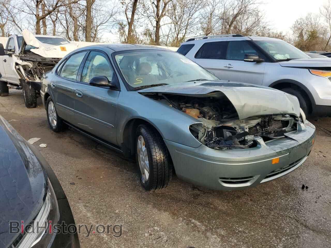 2006 FORD TAURUS - VIN: 1FAFP53U16A186688 - Фото 4