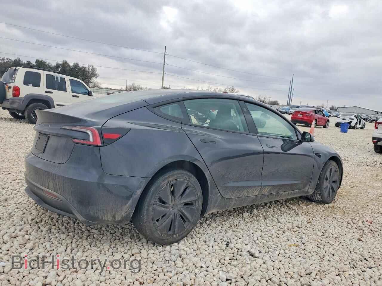 2024 TESLA MODEL 3 - VIN: 5YJ3E1EA2RF725233 - Photo 3