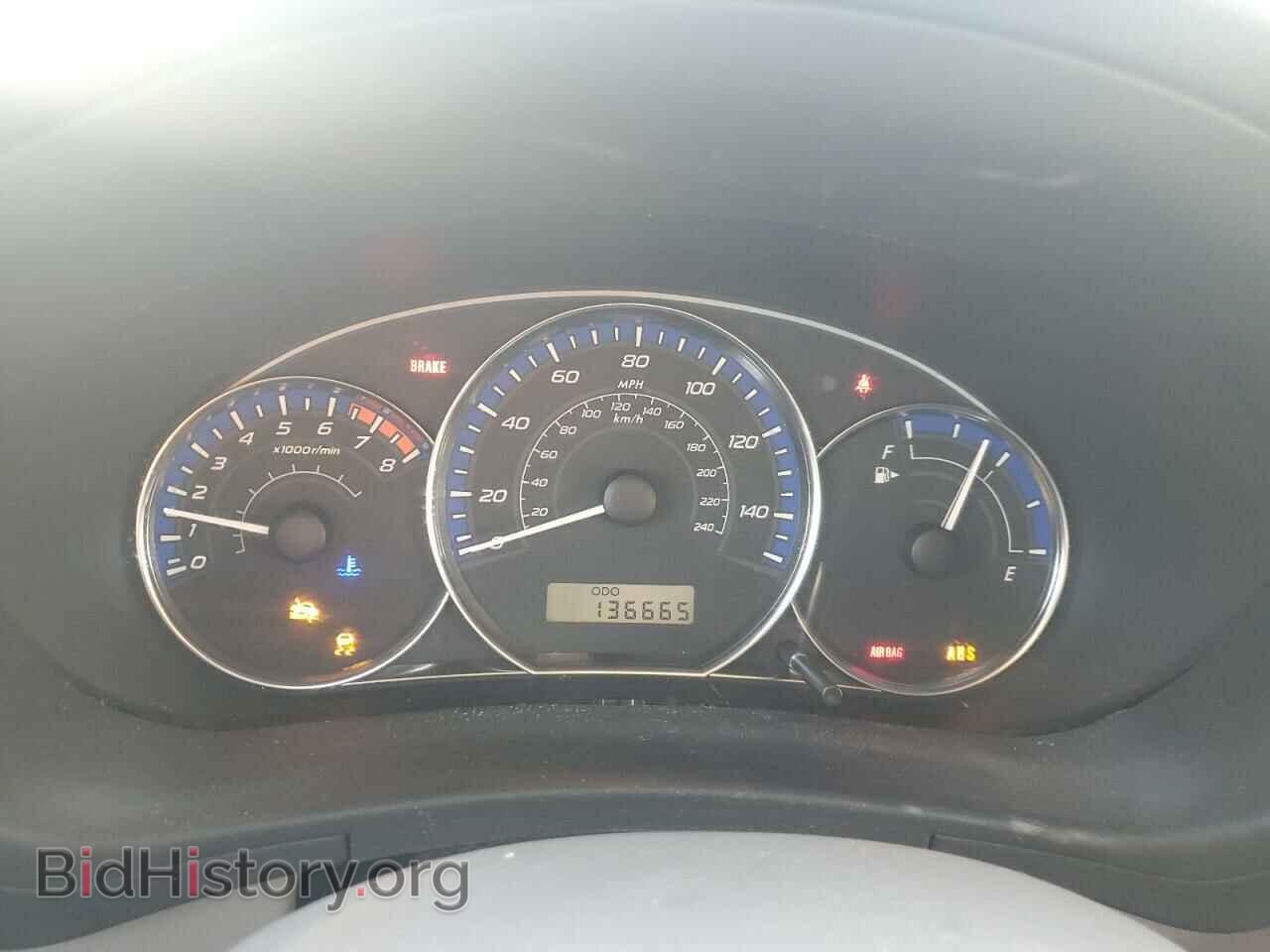 2011 SUBARU FORESTER - VIN: JF2SHBDC4BG762342 - Фото 9