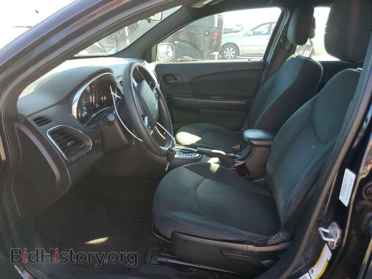2011 CHRYSLER 200 - VIN: 1C3BC4FB8BN600596 - Photo 7