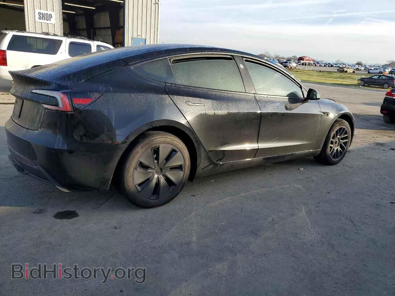 2025 TESLA MODEL 3 - VIN: 5YJ3E1EAXSF018371 - Photo 3