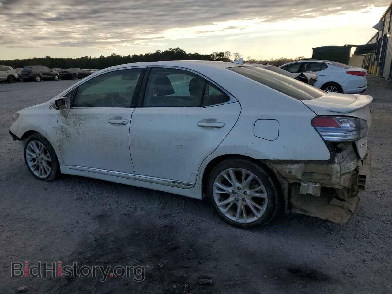 2010 LEXUS HS - VIN: JTHBB1BA9A2019245 - Photo 2