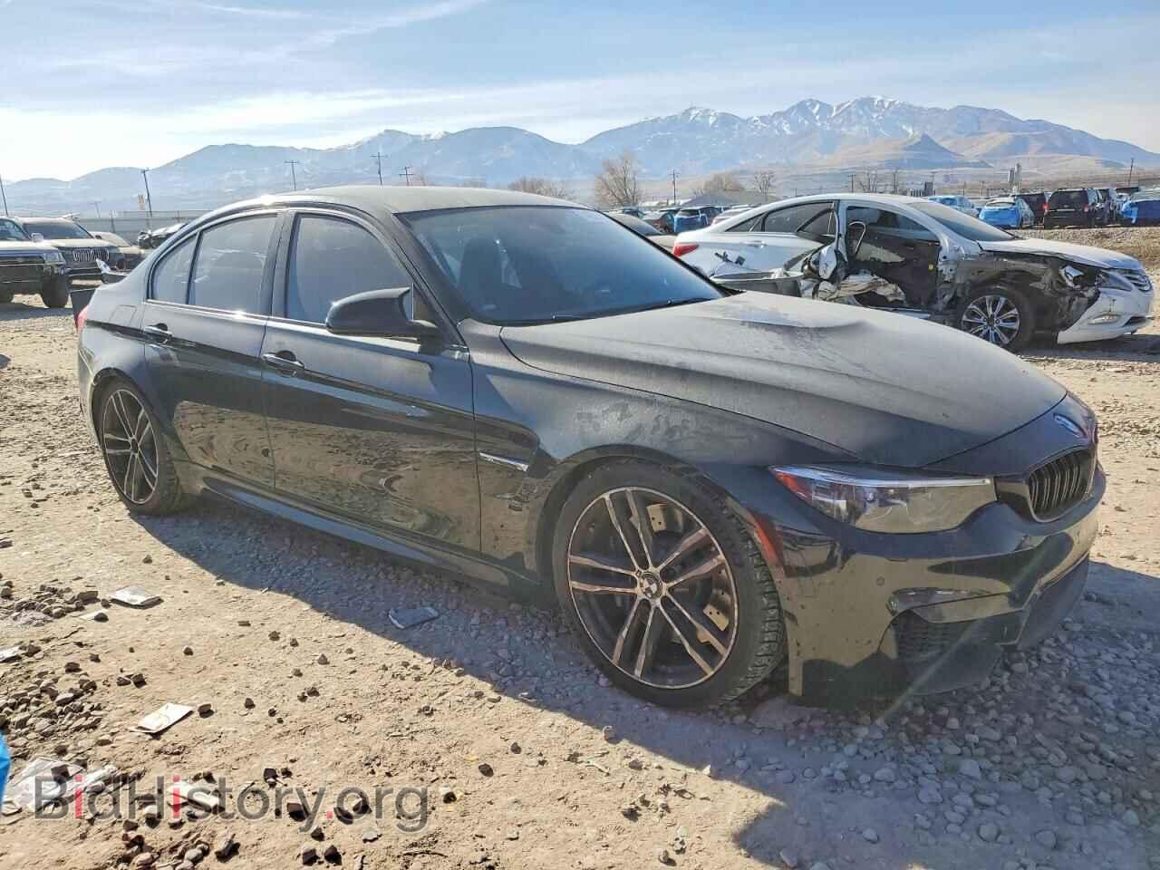 2017 BMW M3 - VIN: WBS8M9C36H5G85617 - Фото 4