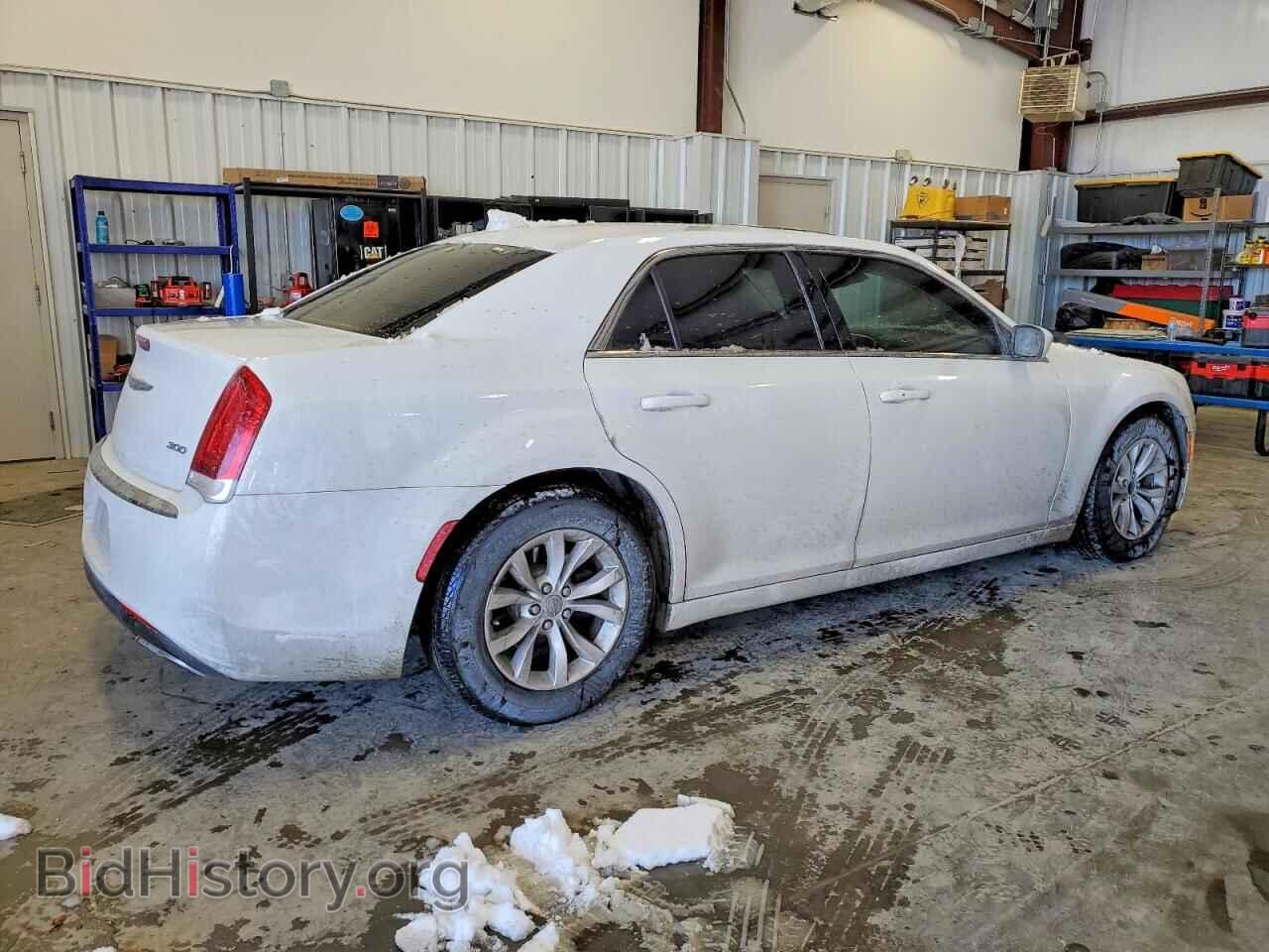 2015 CHRYSLER 300 - VIN: 2C3CCAAG5FH792077 - Фото 3