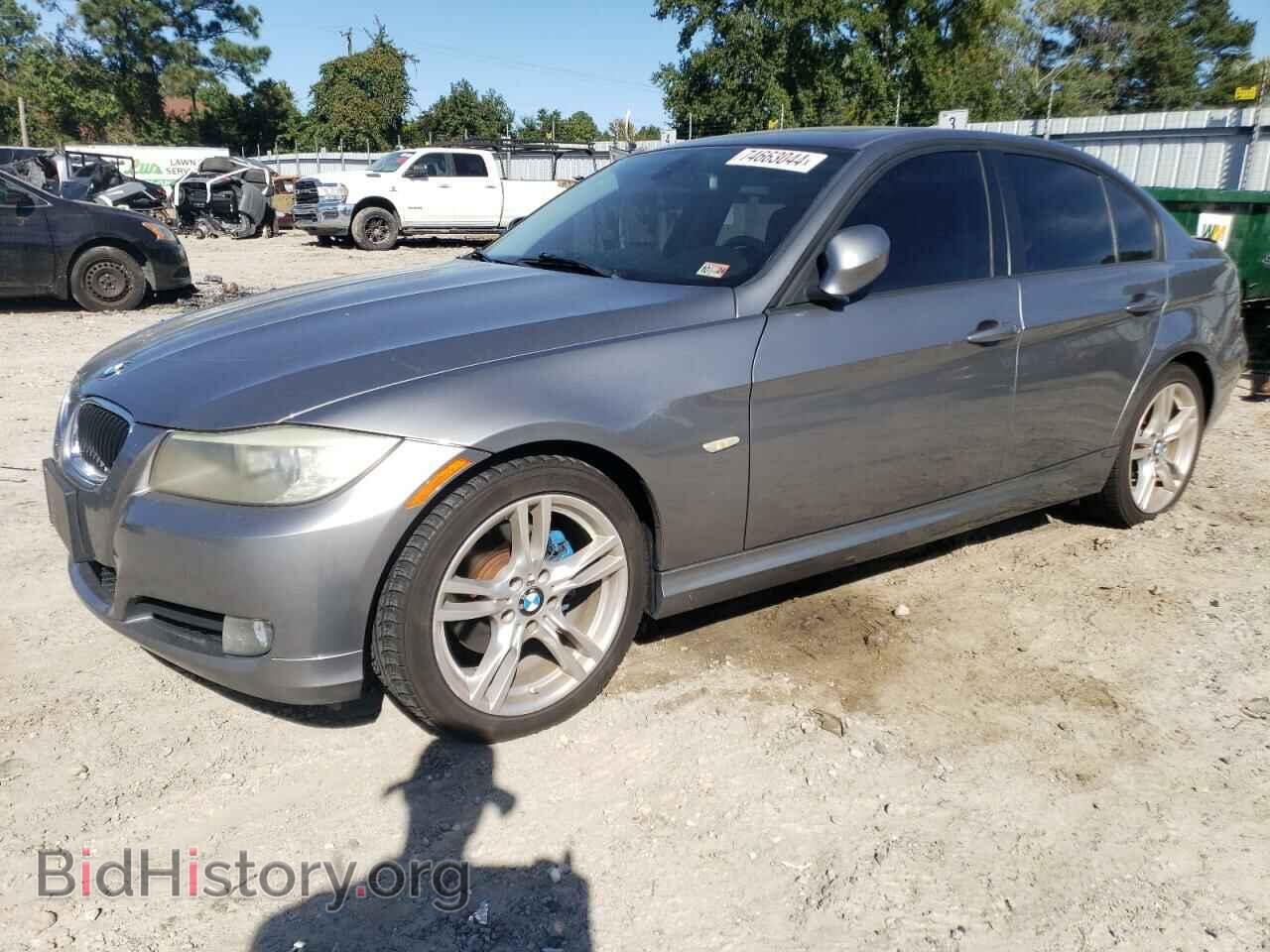 Photo WBAPH7C51BE680307 - BMW 3 SERIES 2011