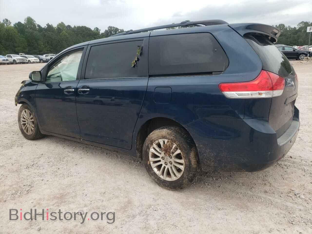 2012 TOYOTA All Models - VIN: 5TDYK3DC3CS274748 - Фото 2