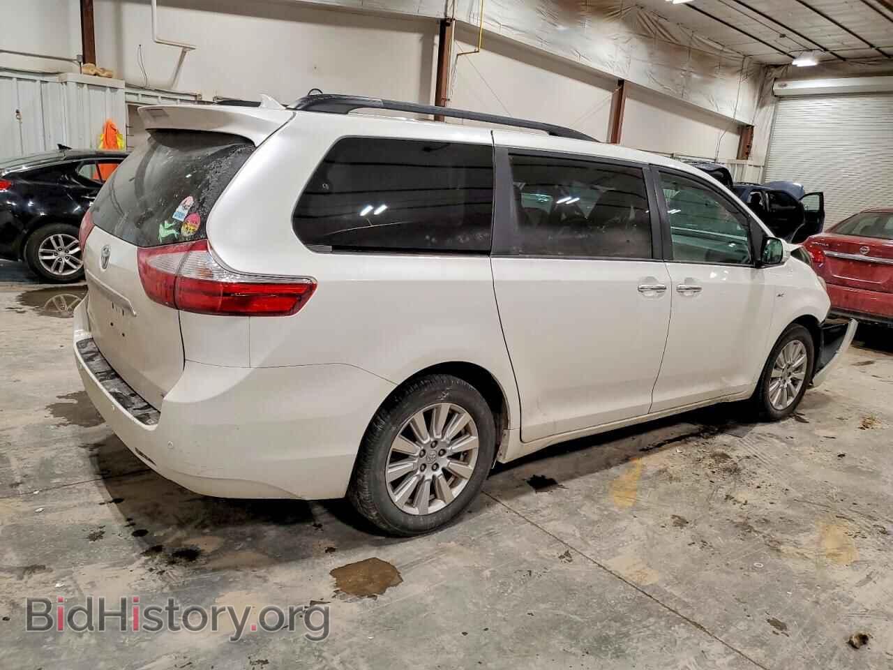 2017 TOYOTA All Models - VIN: 5TDDZ3DC7HS165498 - Фото 3