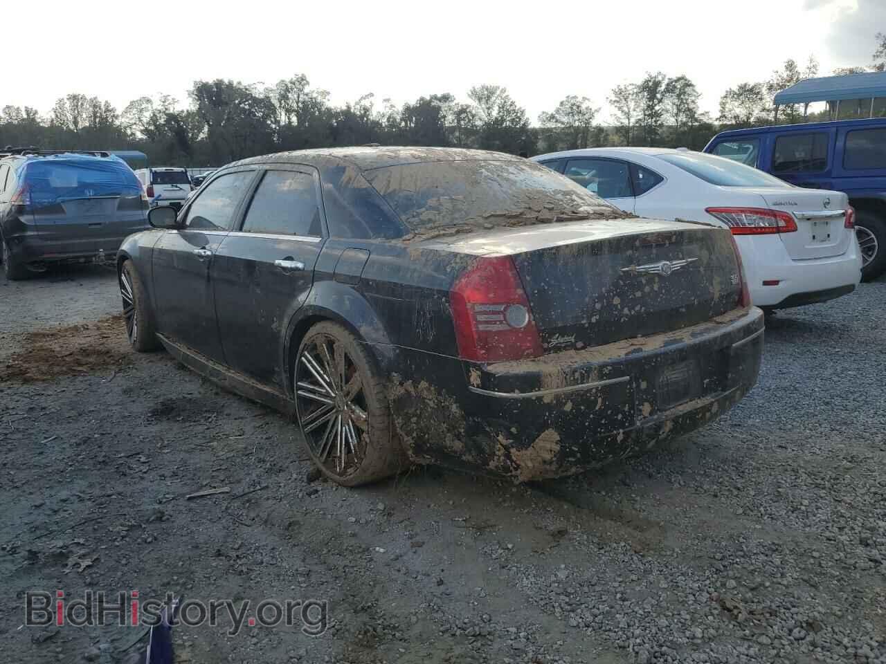 2010 CHRYSLER 300 - VIN: 2C3CA4CD4AH148105 - Фото 2