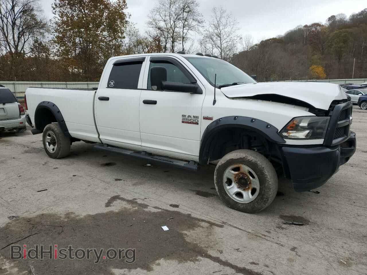 2014 RAM All Models - VIN: 3C6UR5HJXEG170829 - Photo 4