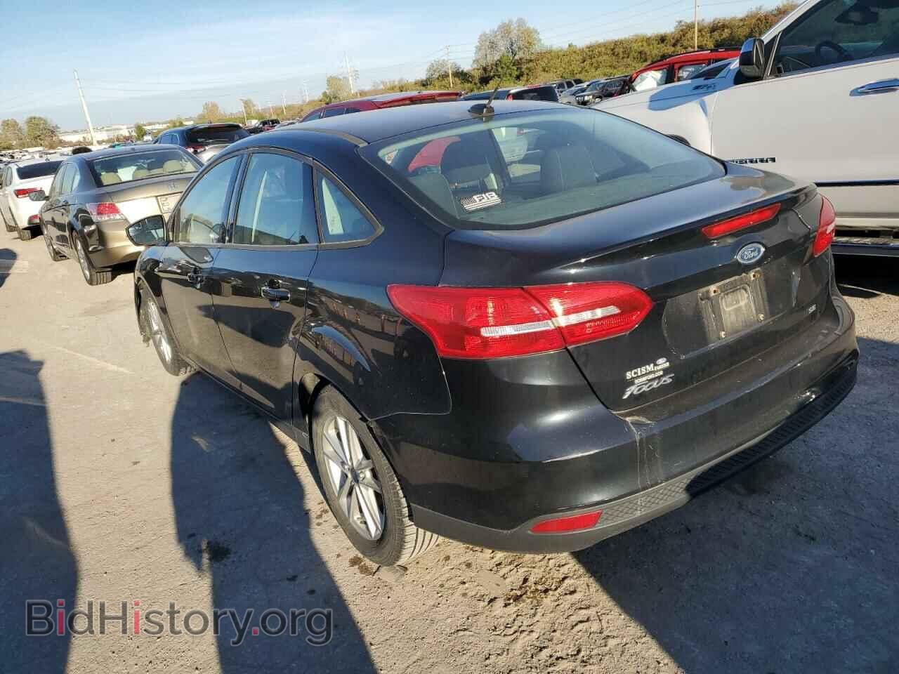 2017 FORD FOCUS - VIN: 1FADP3F26HL204180 - Фото 2
