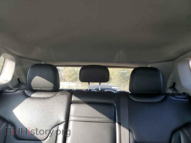 2020 Jeep COMPASS (VIN 3C4NJDCBXLT147957) — photo 10 of 13