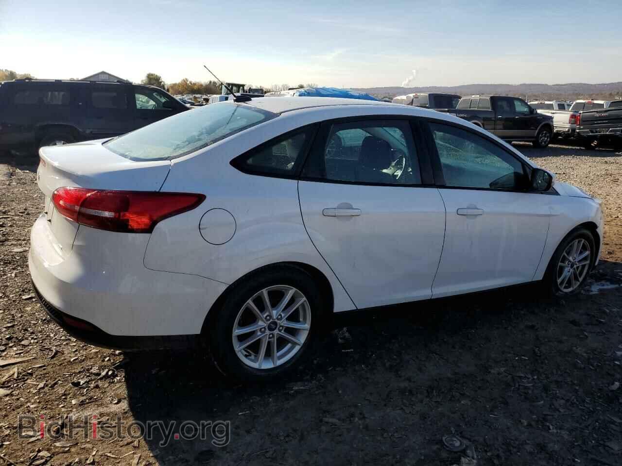 2017 FORD FOCUS - VIN: 1FADP3F29HL335975 - Photo 3