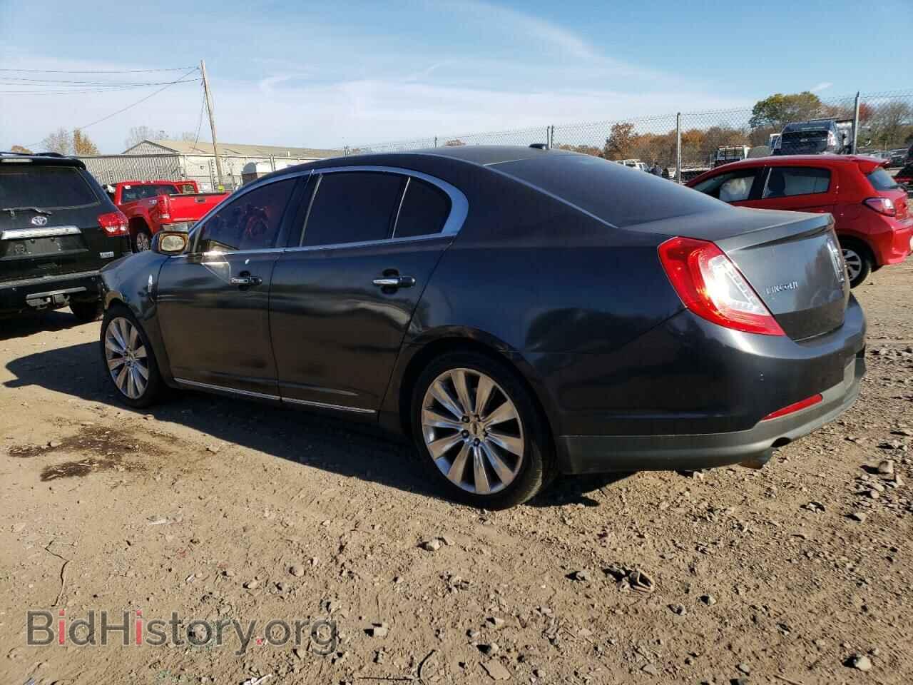 2013 LINCOLN MKS - VIN: 1LNHL9FT4DG613103 - Фото 2