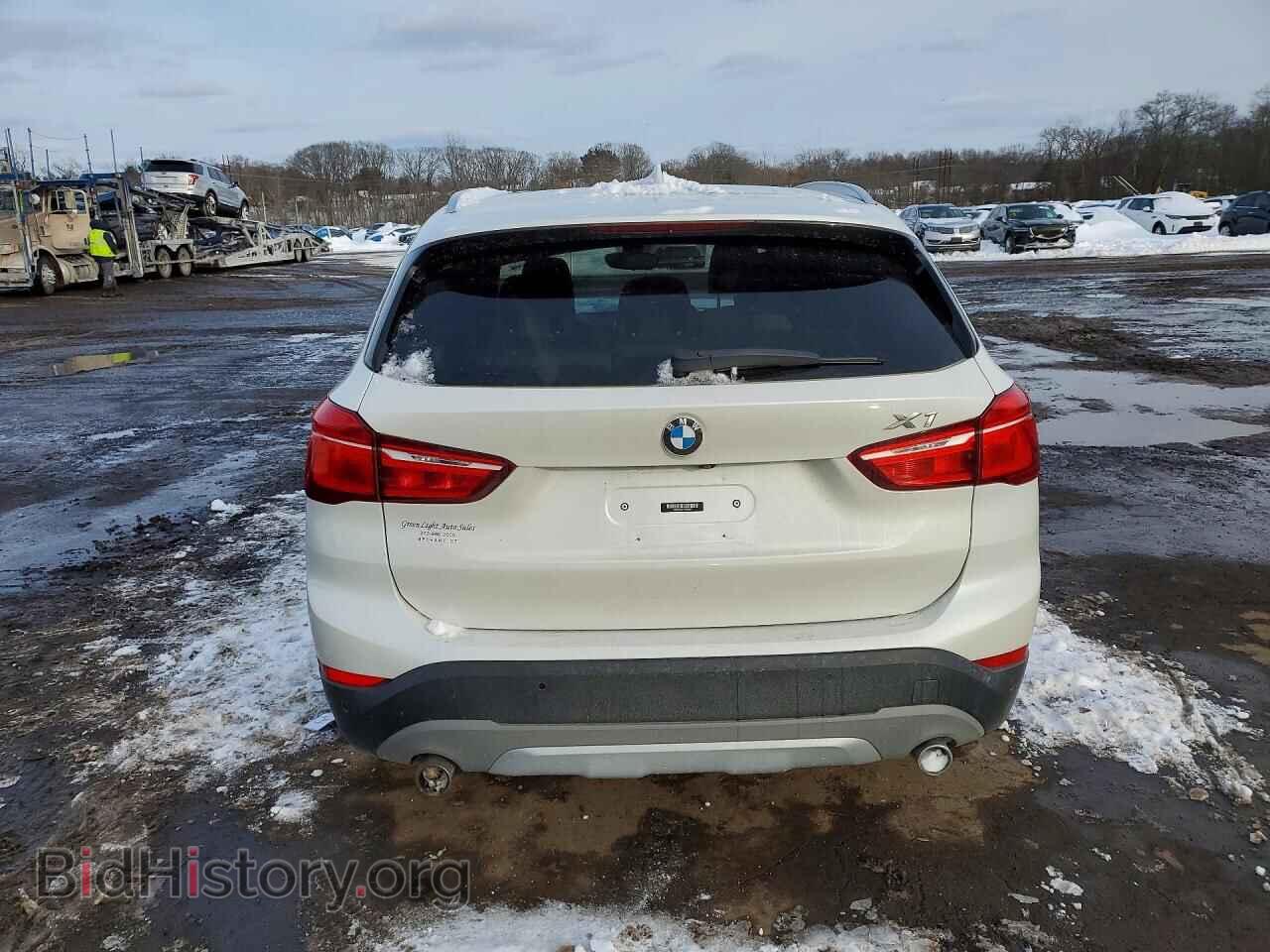 2017 BMW X1 - VIN: WBXHT3C37H5F85620 - Фото 6